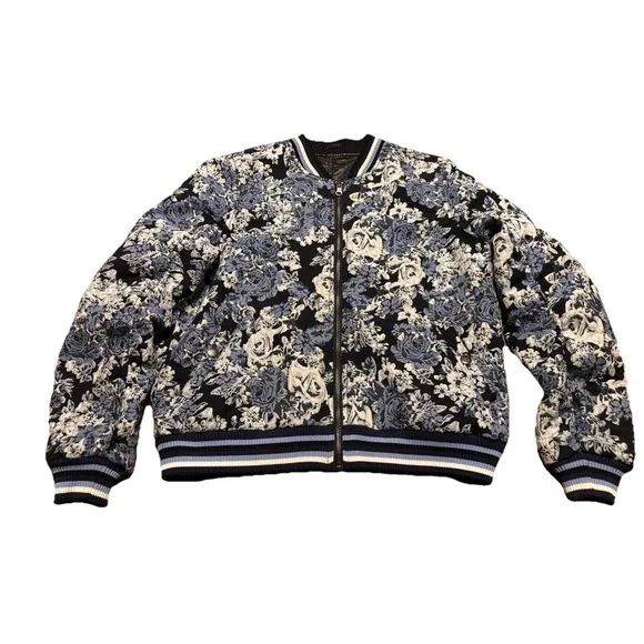 BLANKNYC Women's Faux Leather Moto Reversible Floral Jacquard Jacket Size Medium - Picture 10 of 16